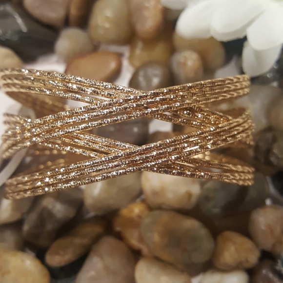 $ Gold Braided Metal Bracelet - NWT! - Picture 4 of 5